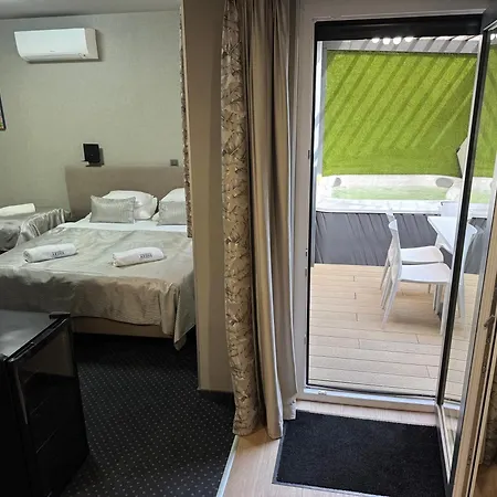 Arena Deluxe&spa Hotel